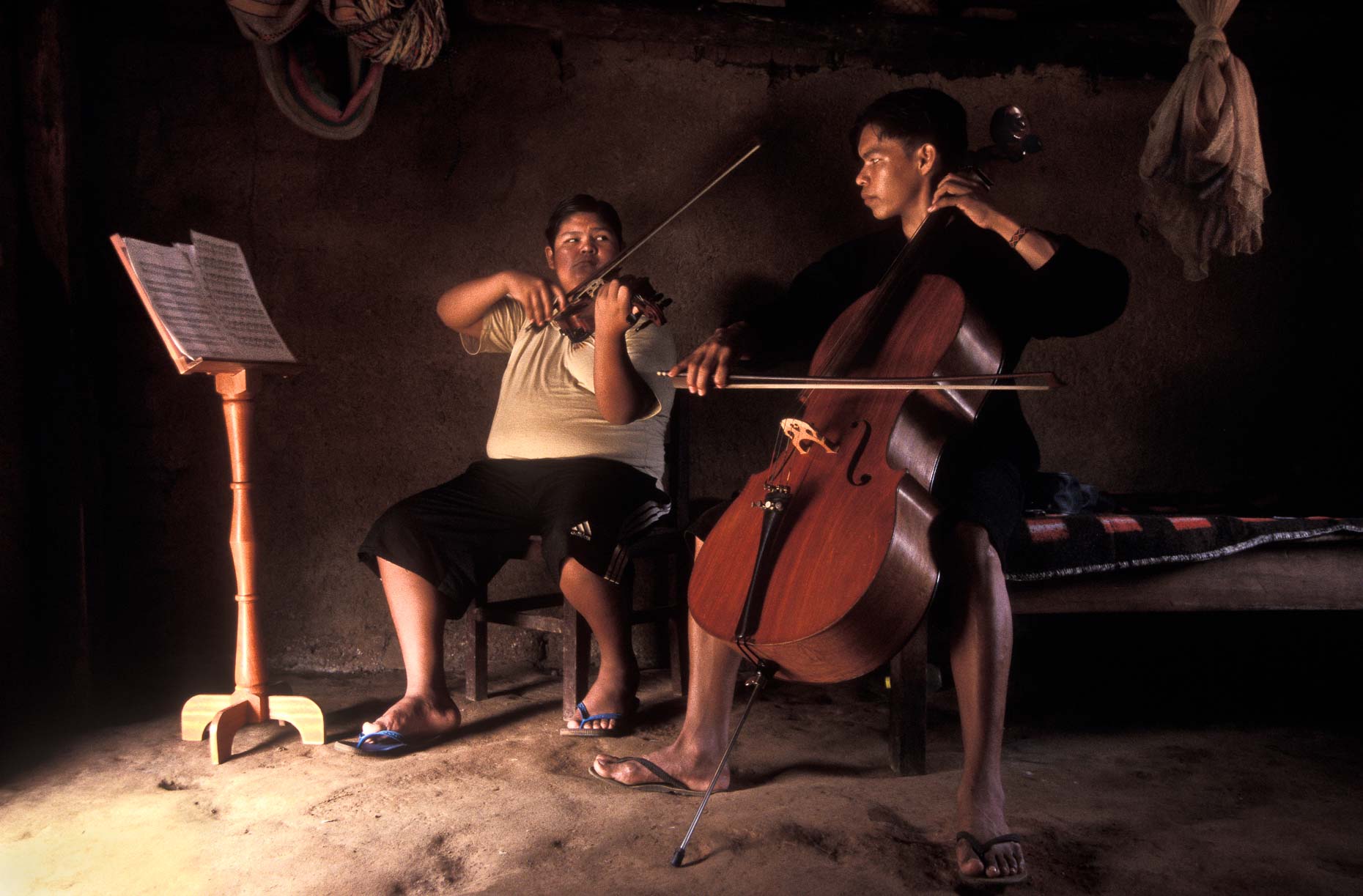 Musicians from Urubicha